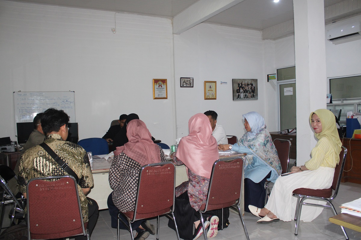 BIDANG LITBANG BAPPEDA KOTA PANGKALPINANG TERIMA KUNJUNGAN BAPPEDA BATENG