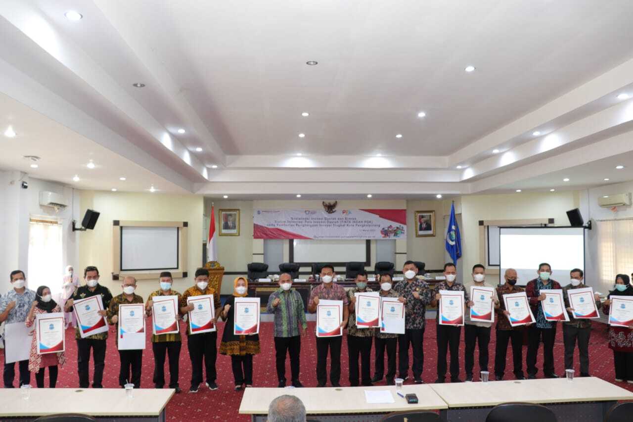 SOSIALISASI INOVASI DAERAH DAN PEMBERIAN PENGHARGAAN KEPADA INOVATOR